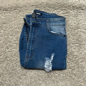 Fashion nova jeans